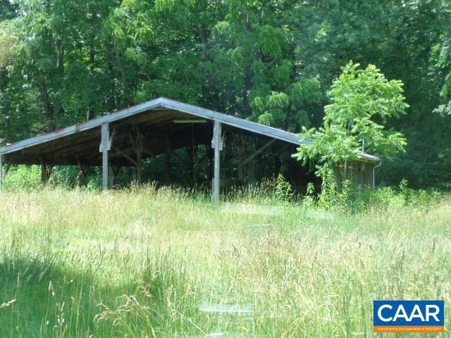 9339 Cowpasture River Rd S photo 7