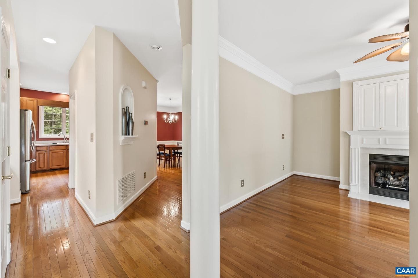 1011 Bristlecone Ln photo 9