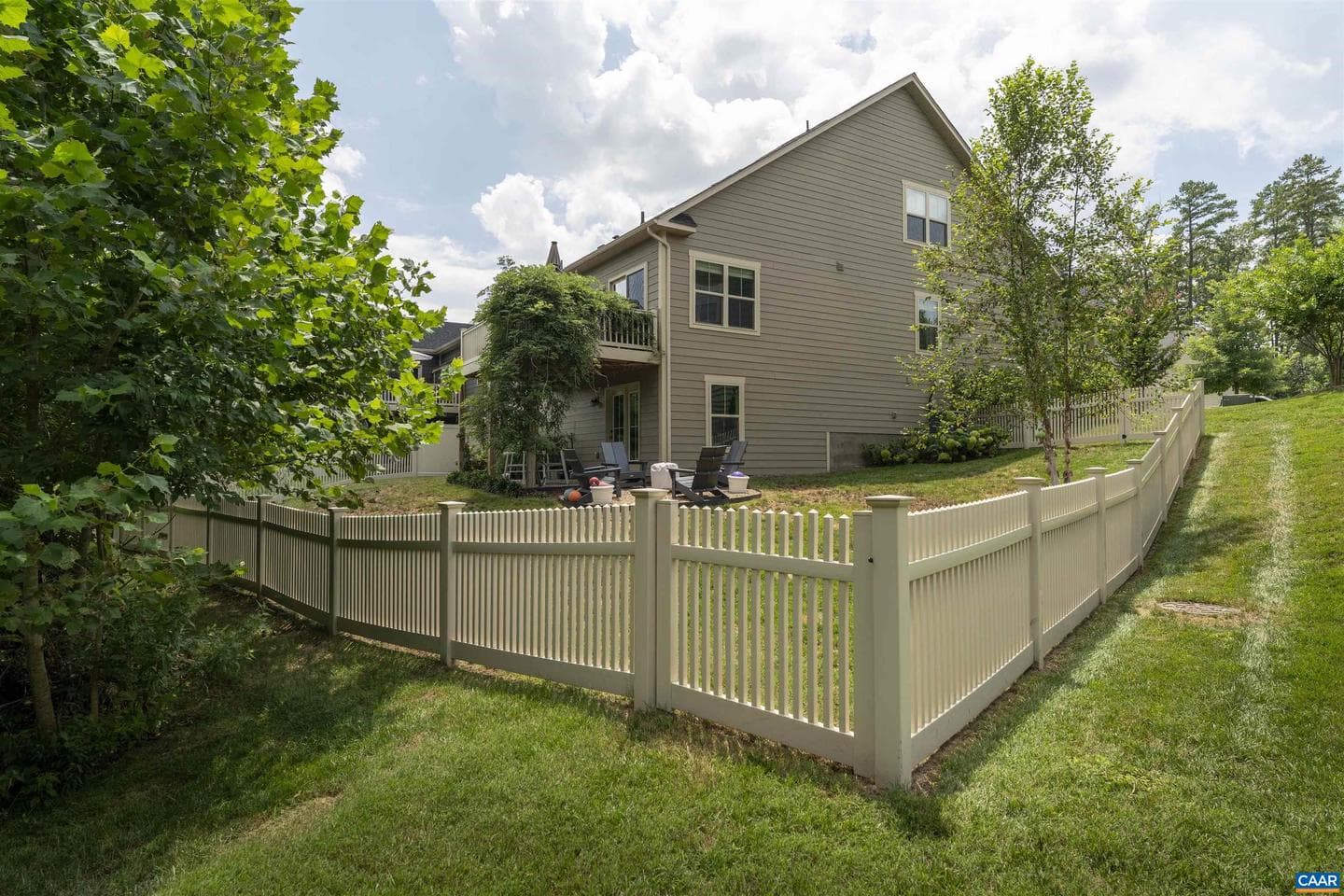 359 Winding Rd photo 45