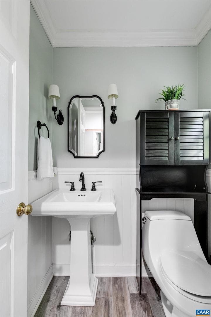 2047 Alldever Dr photo 43
