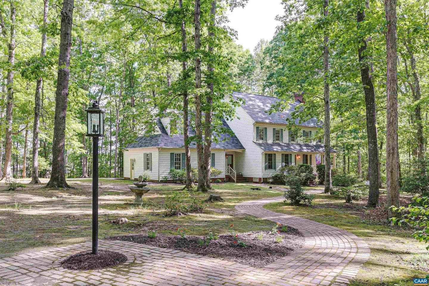 2047 Alldever Dr photo 6