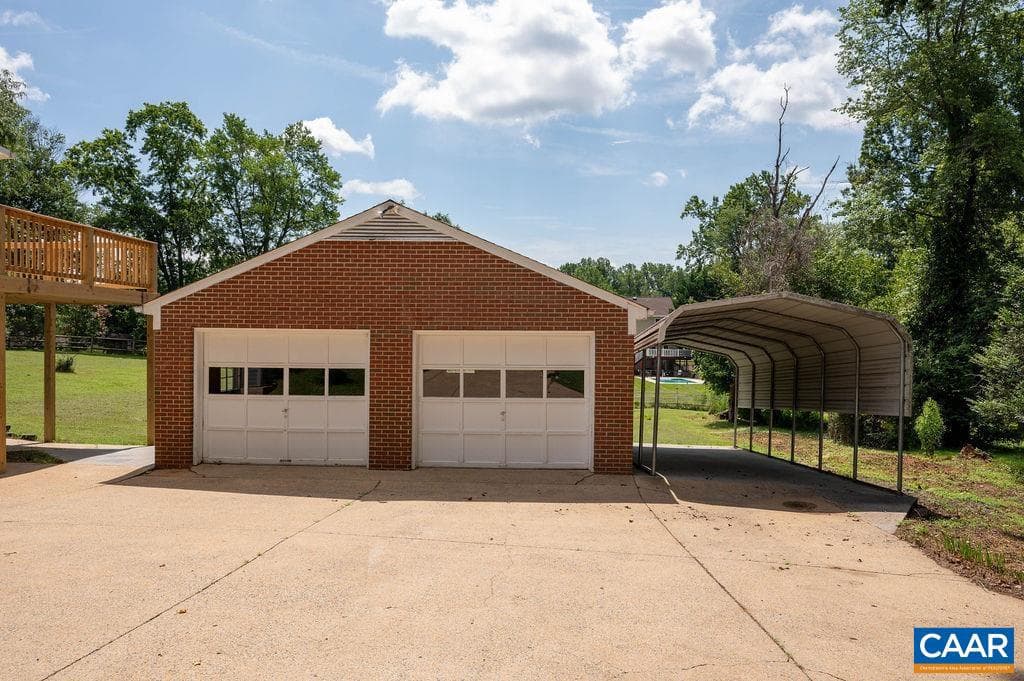 2608 Northfield Rd photo 25