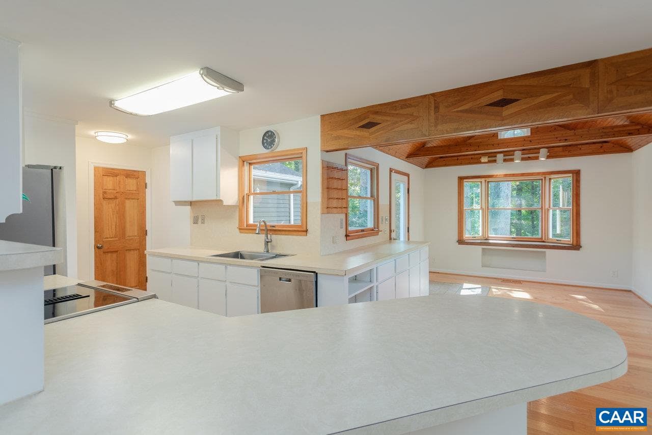 1706 Cherry Ave photo 7
