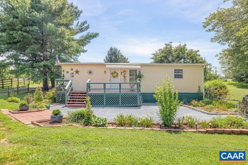 10589 Spotswood Trl photo 10