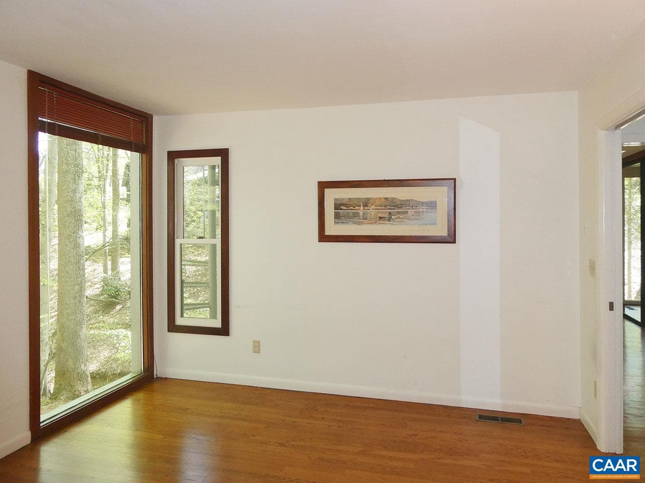 1502 Holly Rd photo 20