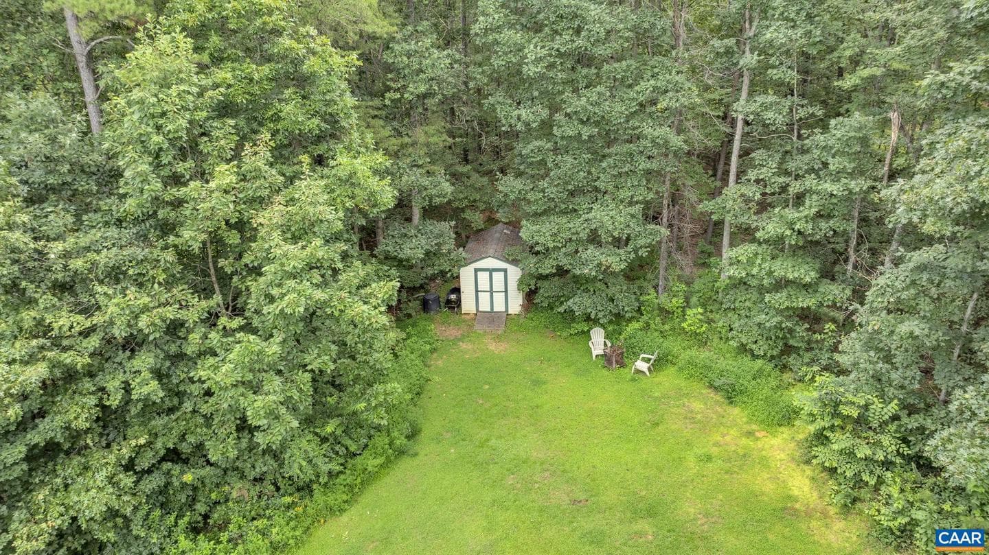 222 White Cedar Rd photo 44