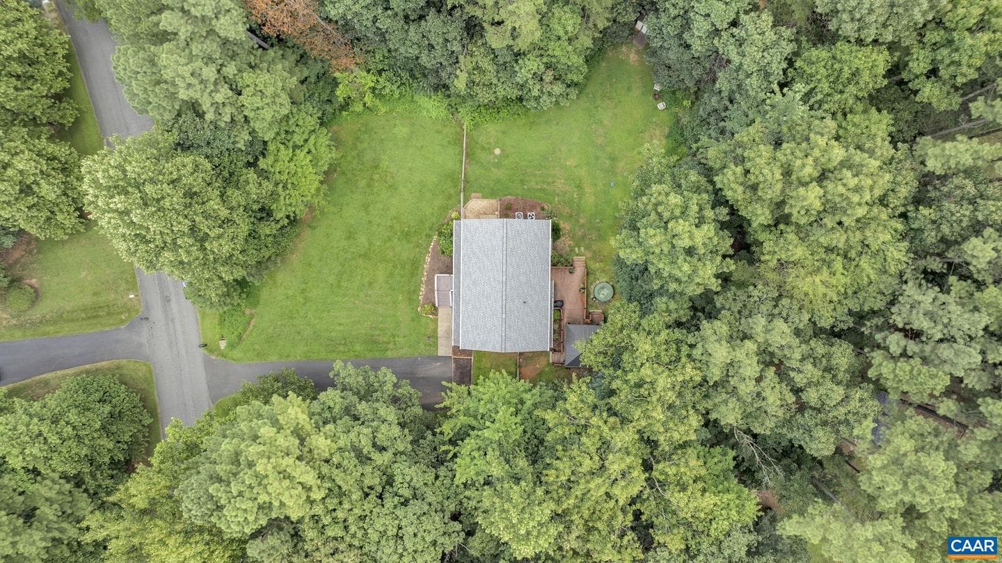 222 White Cedar Rd photo 52