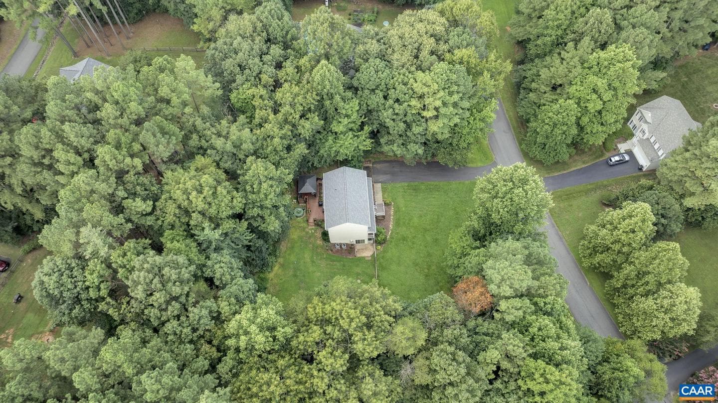 222 White Cedar Rd photo 55