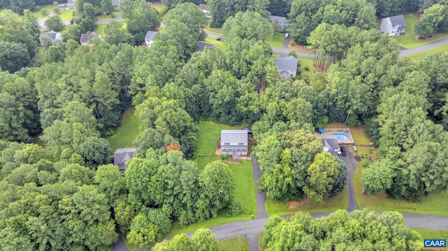 222 White Cedar Rd photo 60