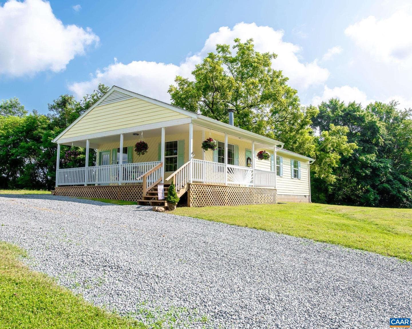 101 Dun Glory Dr photo 1
