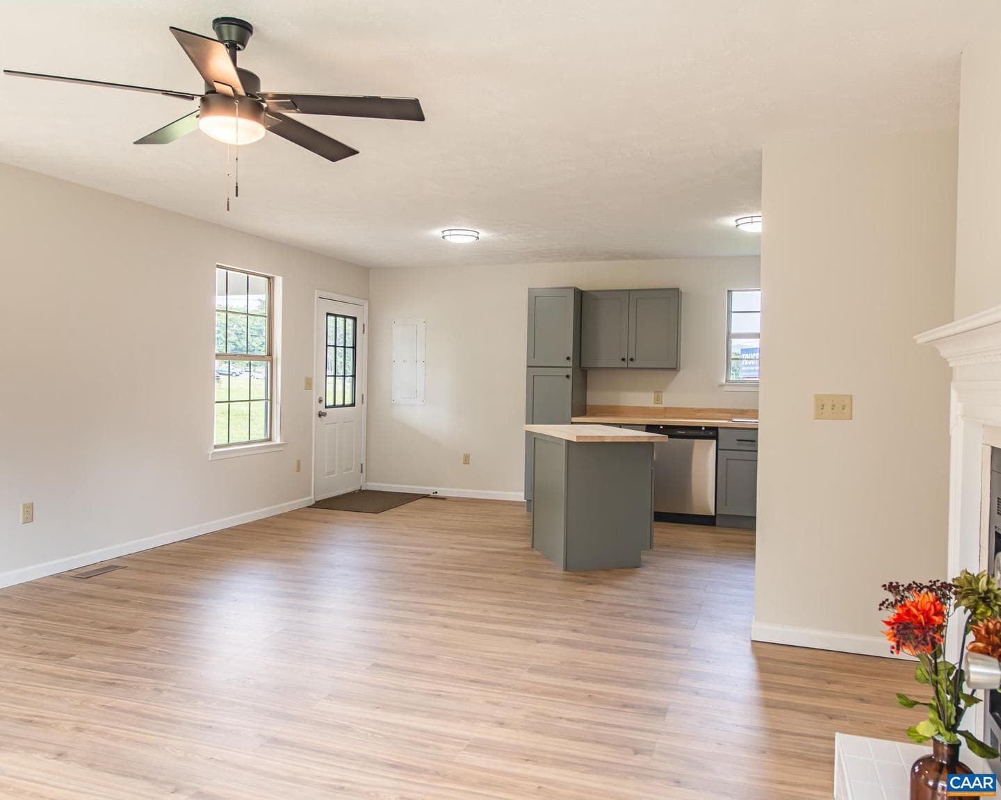 101 Dun Glory Dr photo 21