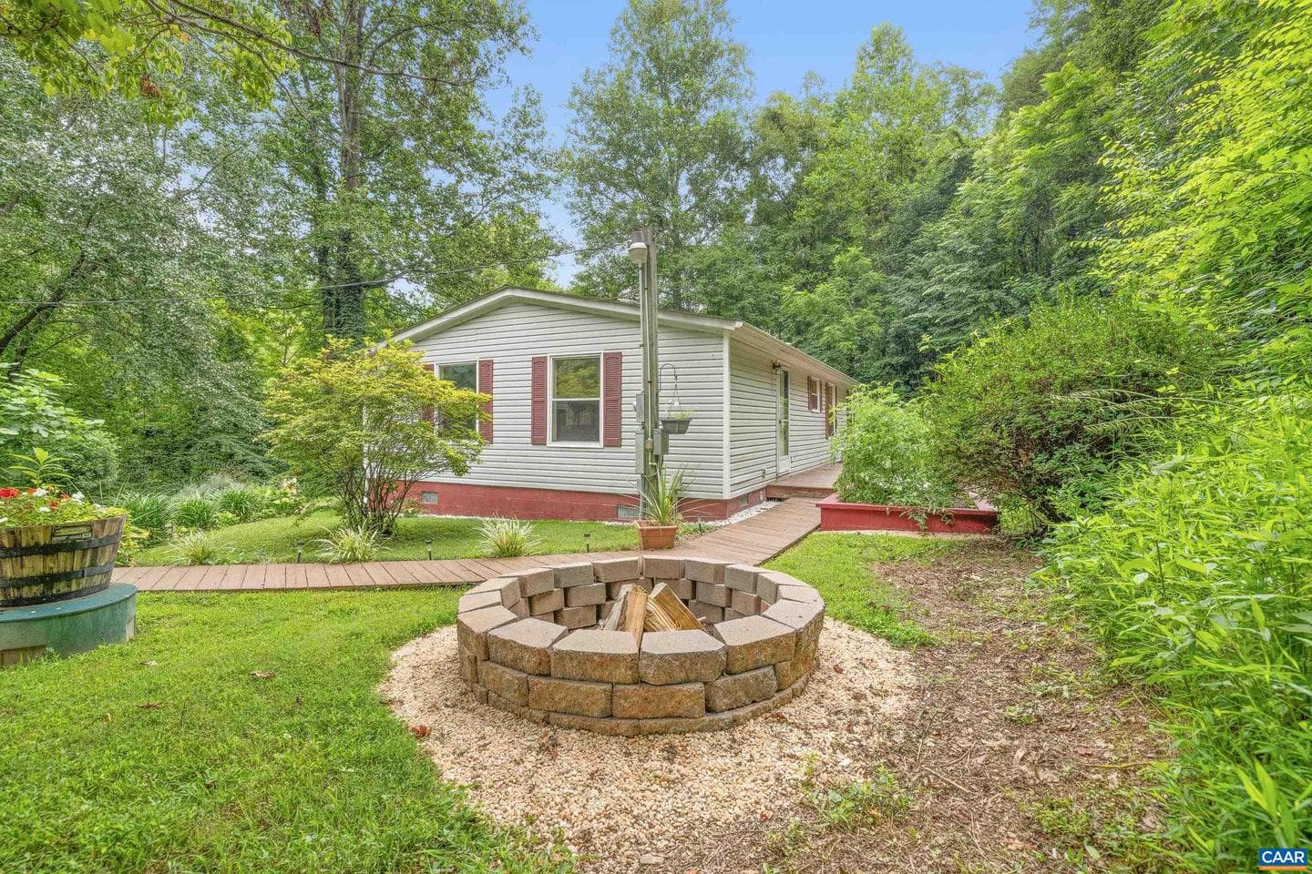 3141 Beech Grove Rd photo 24