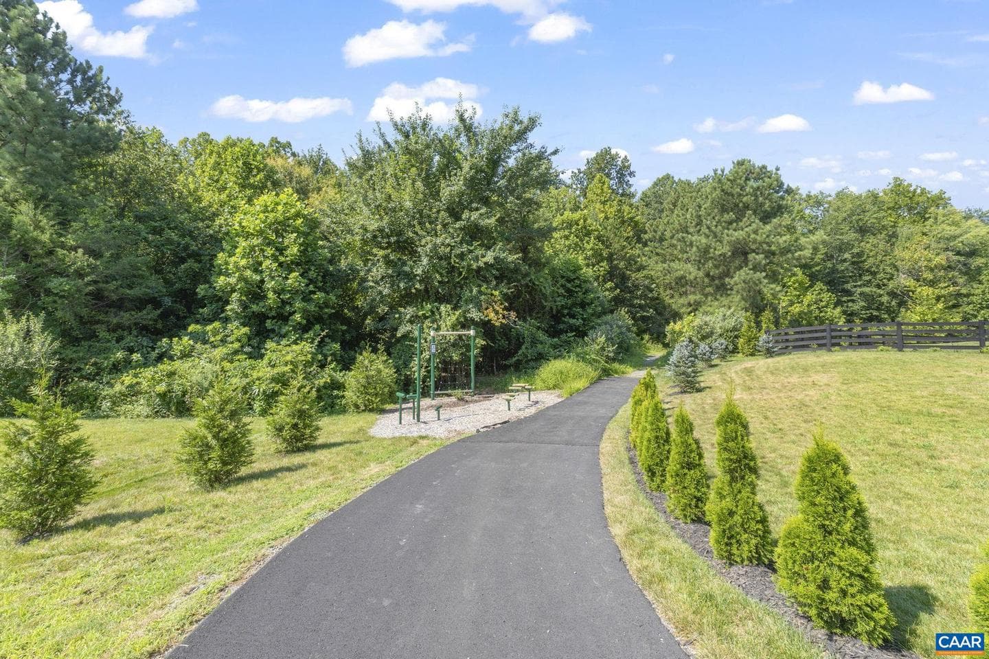 2072 Dunwood Dr photo 53