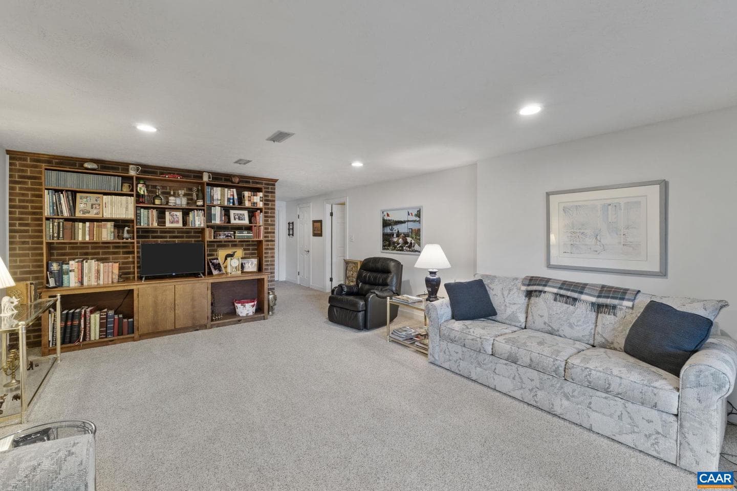 4 Lakeview Cir photo 42