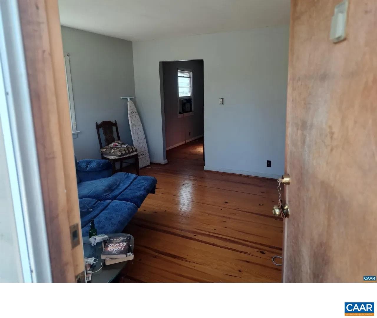 4571 Elly Rd photo 3