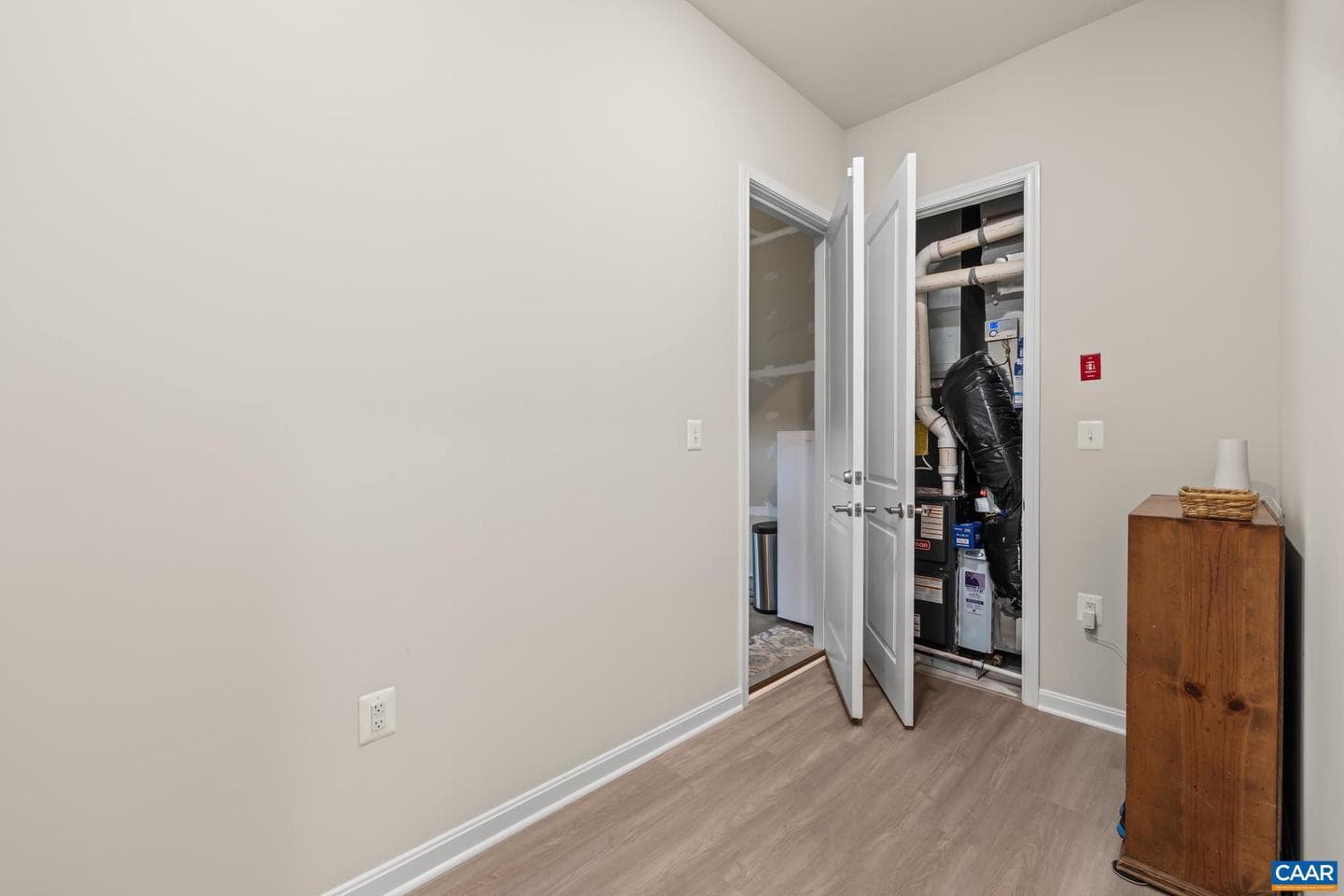 795 Four Seasons Dr photo 22