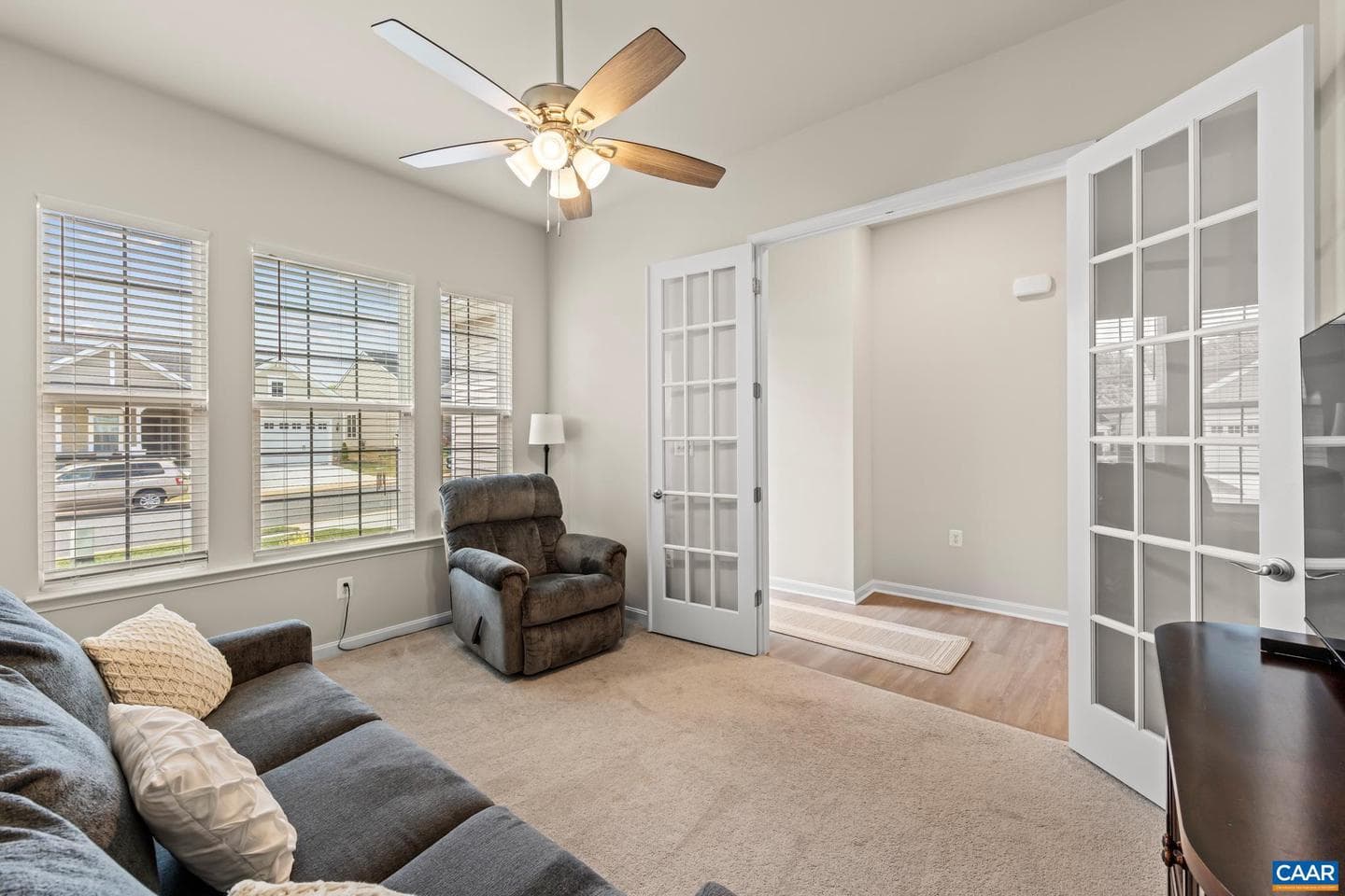 795 Four Seasons Dr photo 5