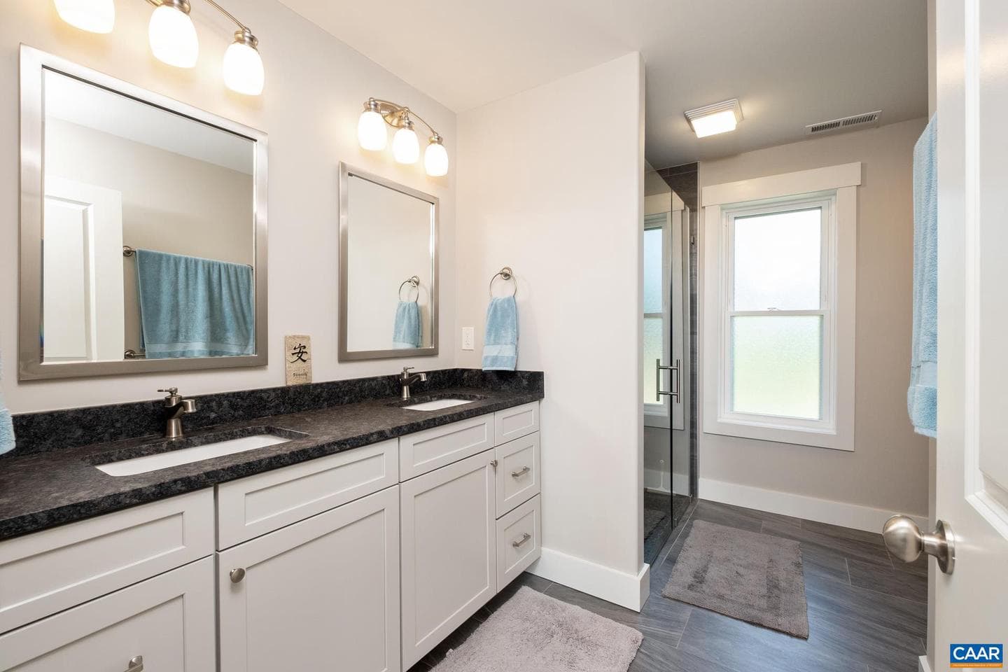 2548 Belvue Rd photo 31