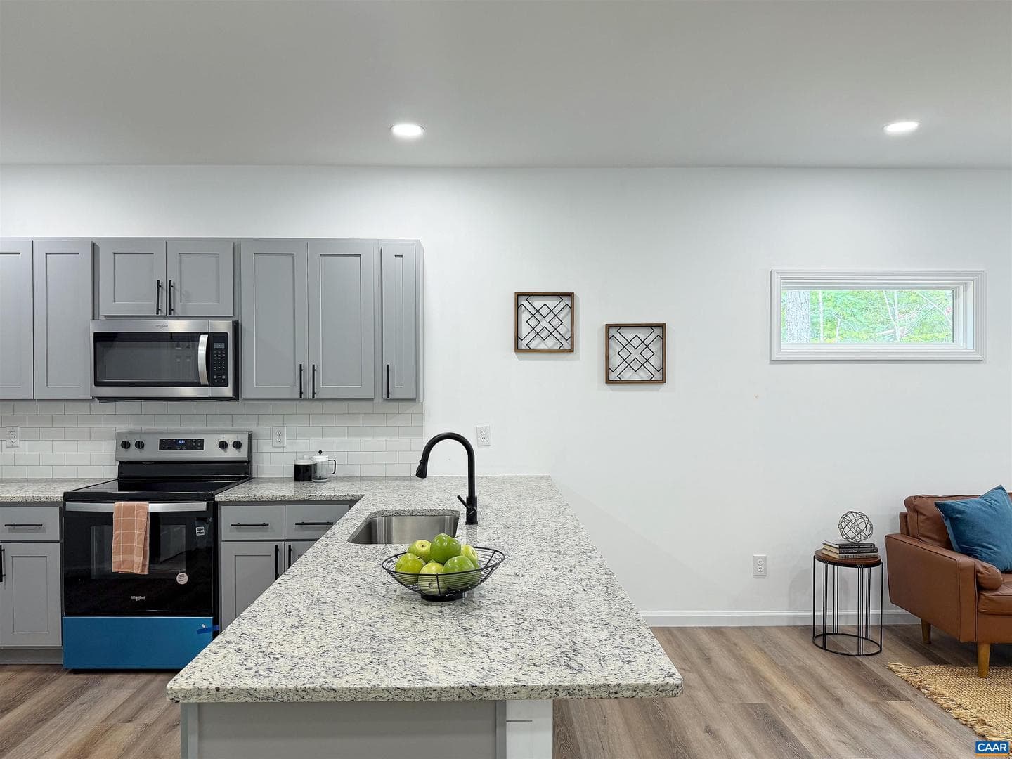 297 Slate River Trl photo 17