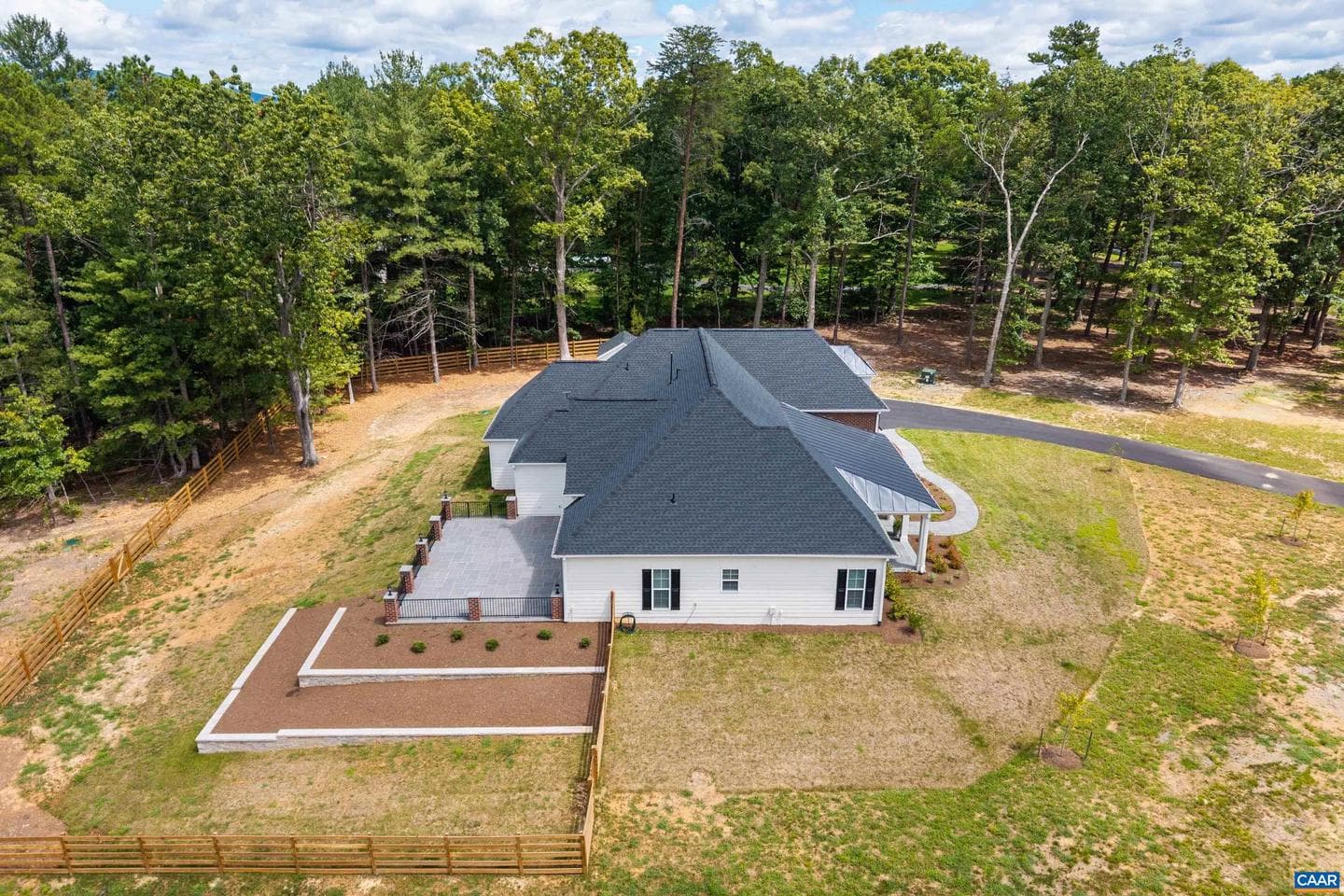 240 Campbell Rd photo 62