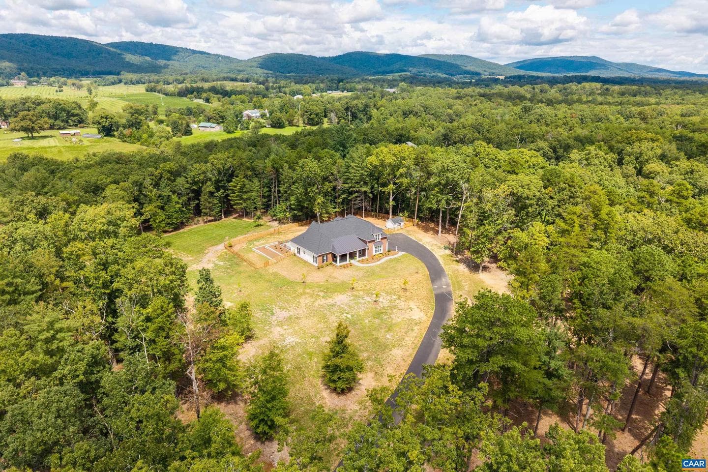 240 Campbell Rd photo 63