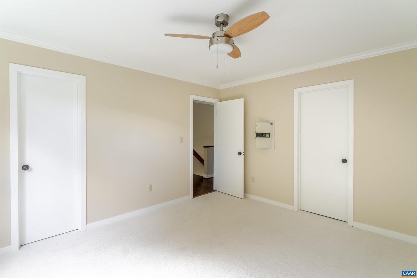 555 Millstone Ct photo 17