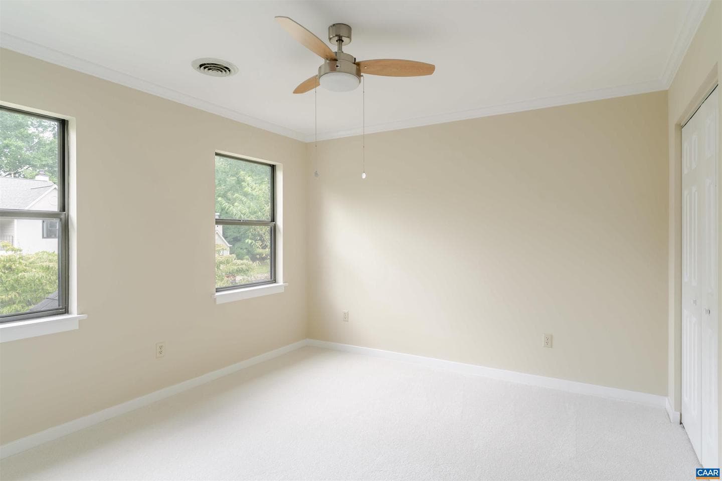 555 Millstone Ct photo 19