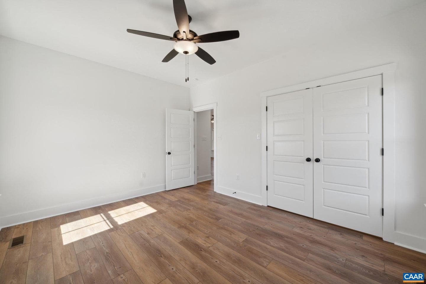 2171 E River Rd photo 24