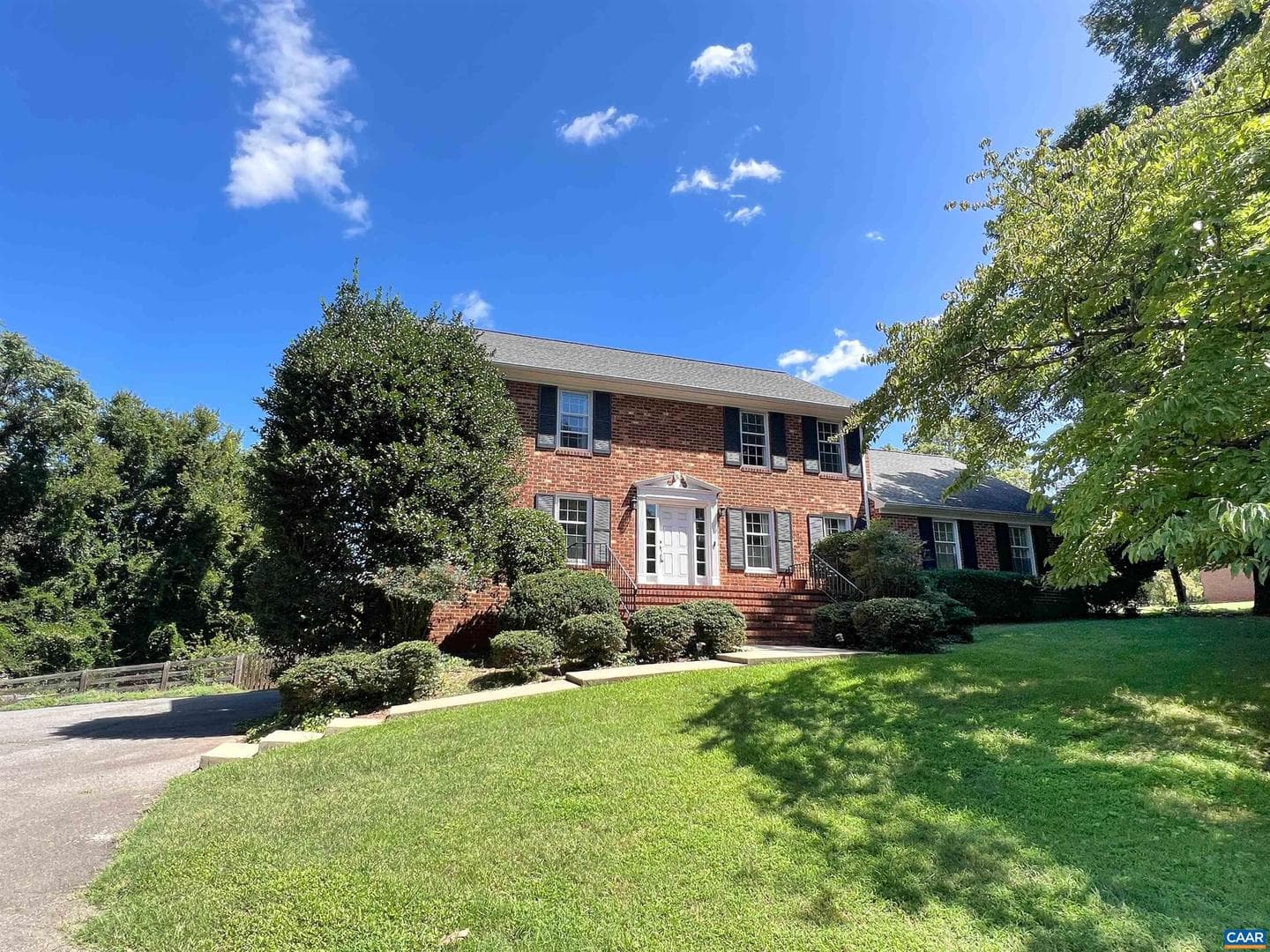 224 Carrsbrook Dr photo 1