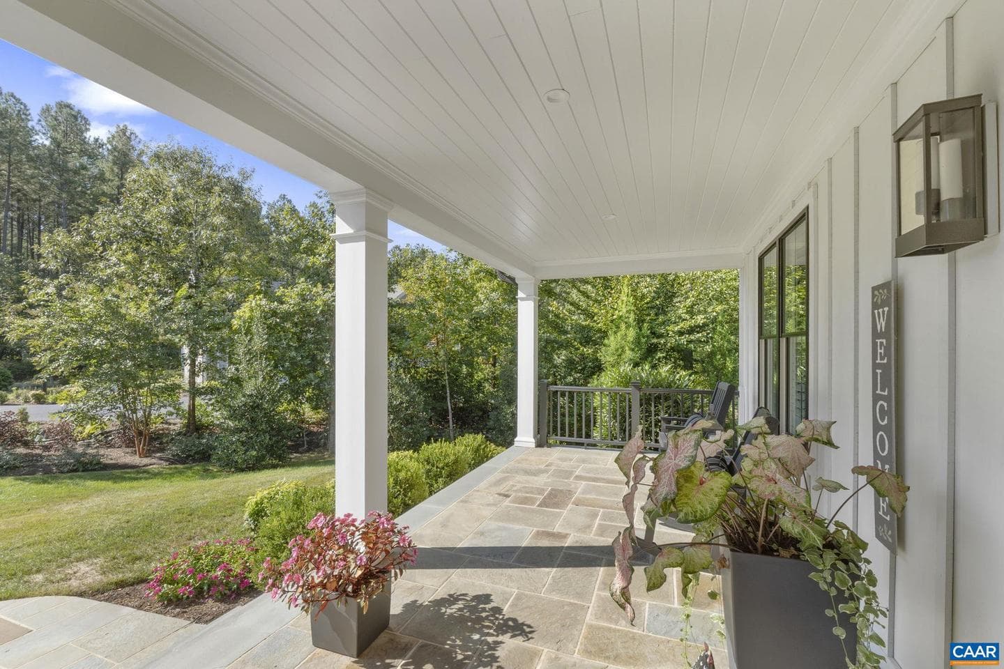 98 Pine Shadow Ct photo 6
