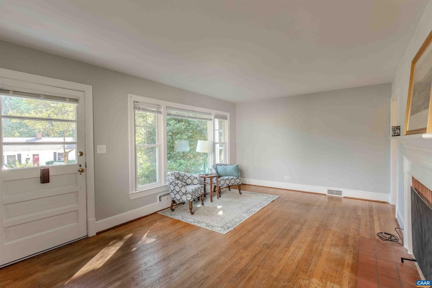 2341 Highland Ave photo 4