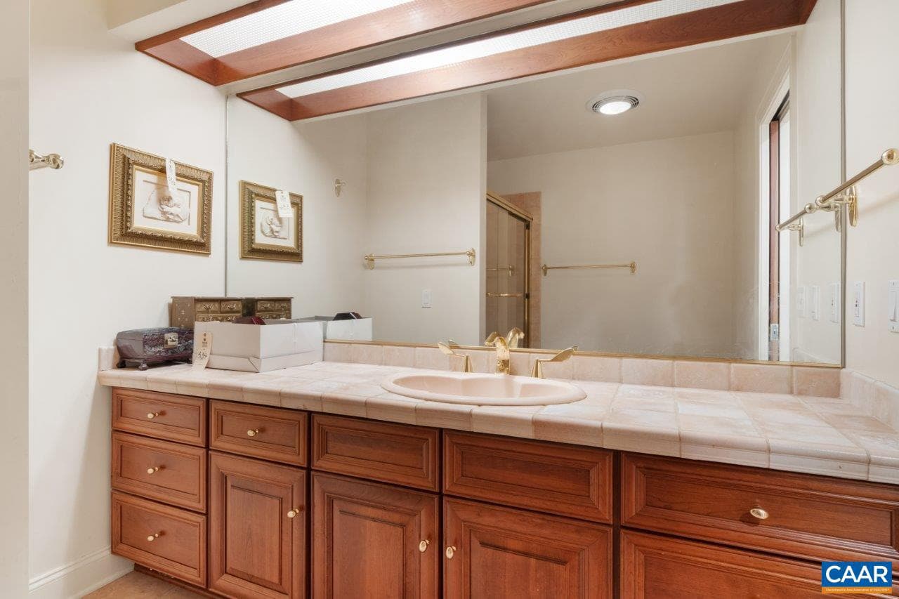1505 Highland Cir photo 28