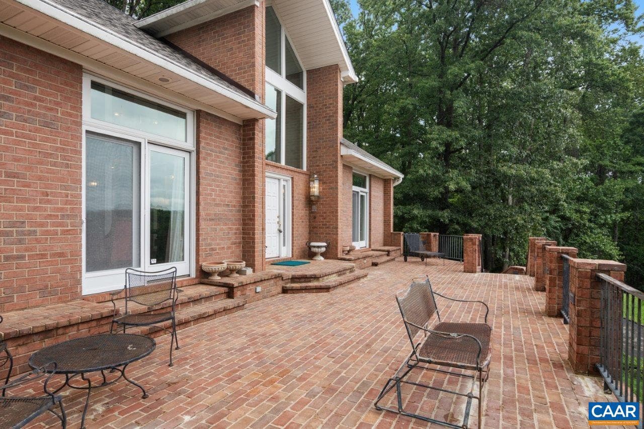 1505 Highland Cir photo 57