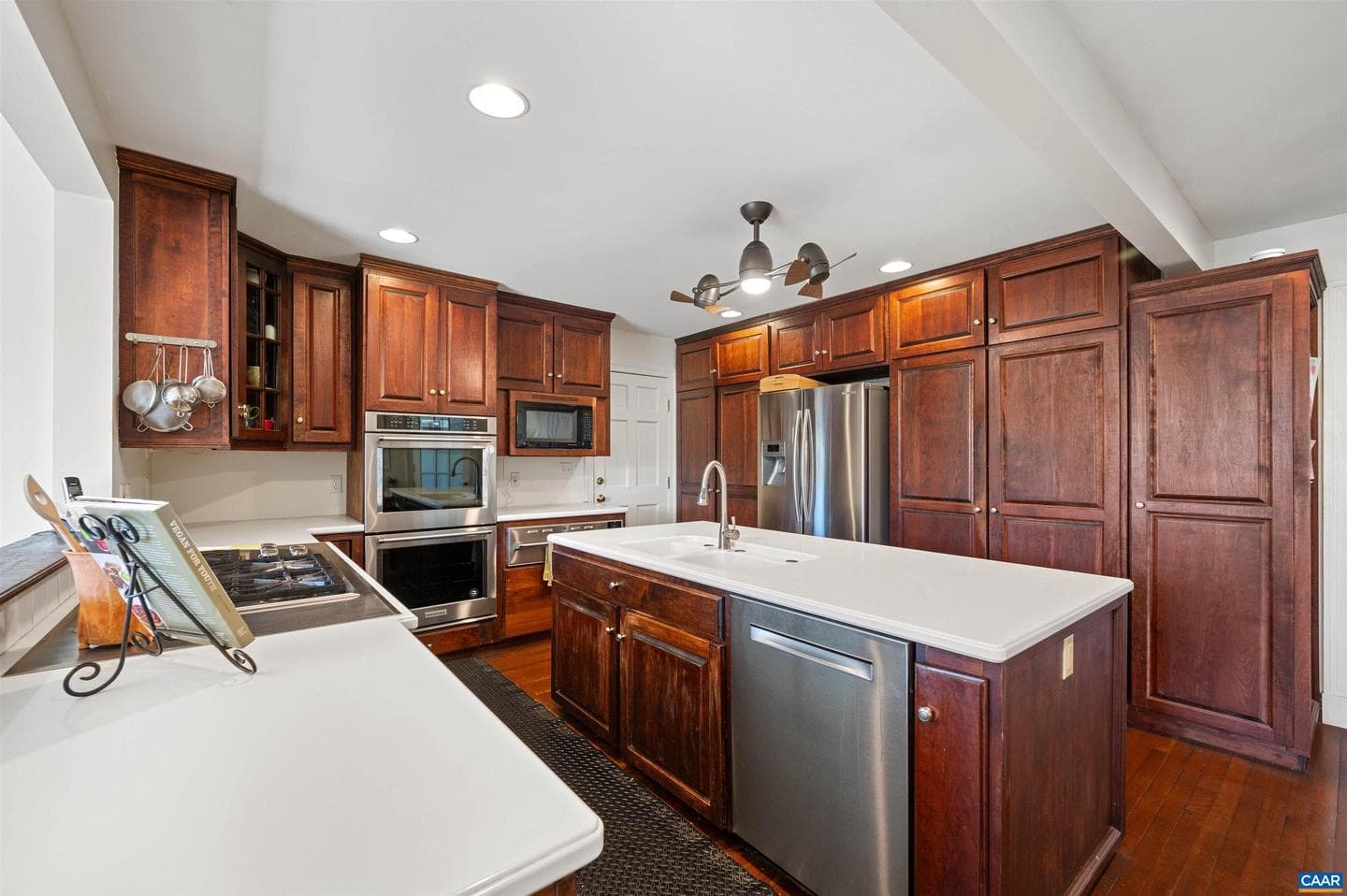 2280 Garth Rd photo 11