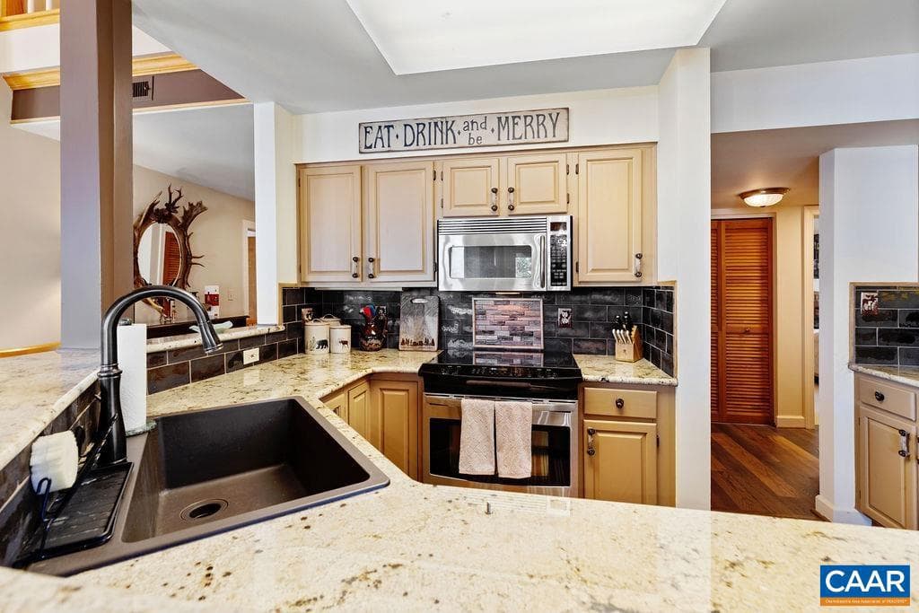1818 High Ridge Ct Condos photo 21