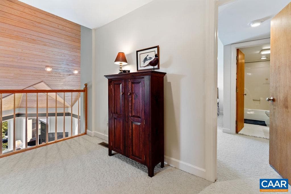 1818 High Ridge Ct Condos photo 37