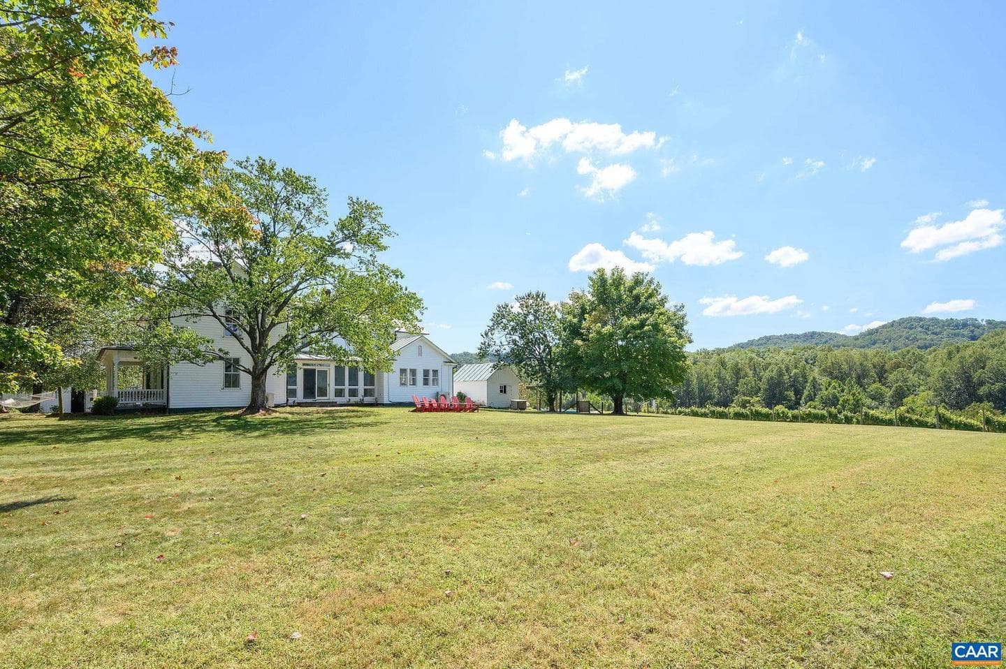 9175 Batesville Rd photo 44