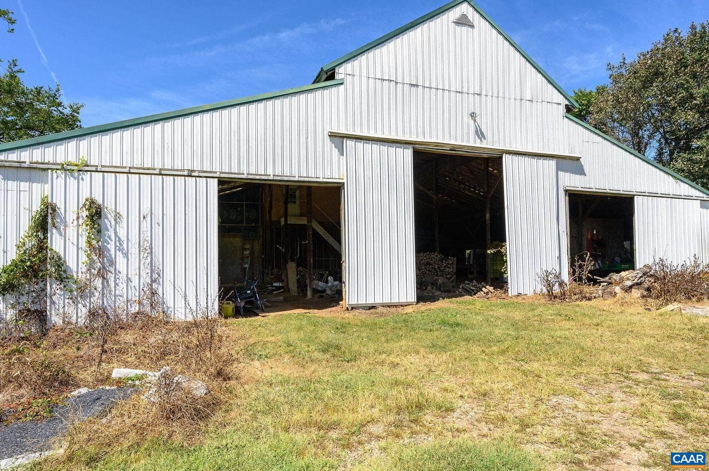 9175 Batesville Rd photo 49