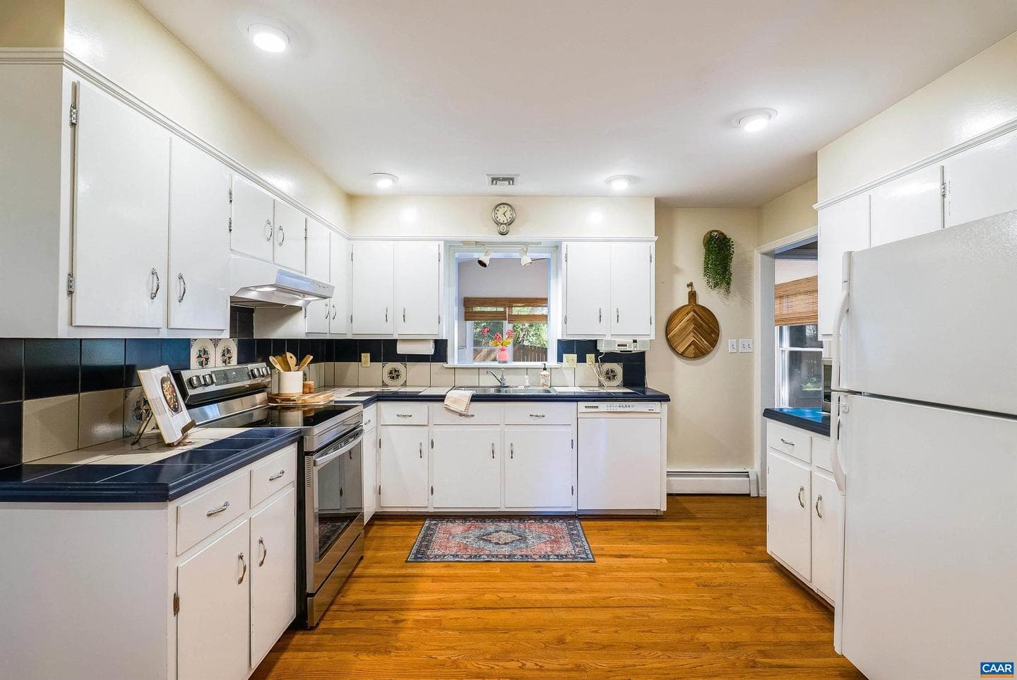 31 Oak Ln photo 14