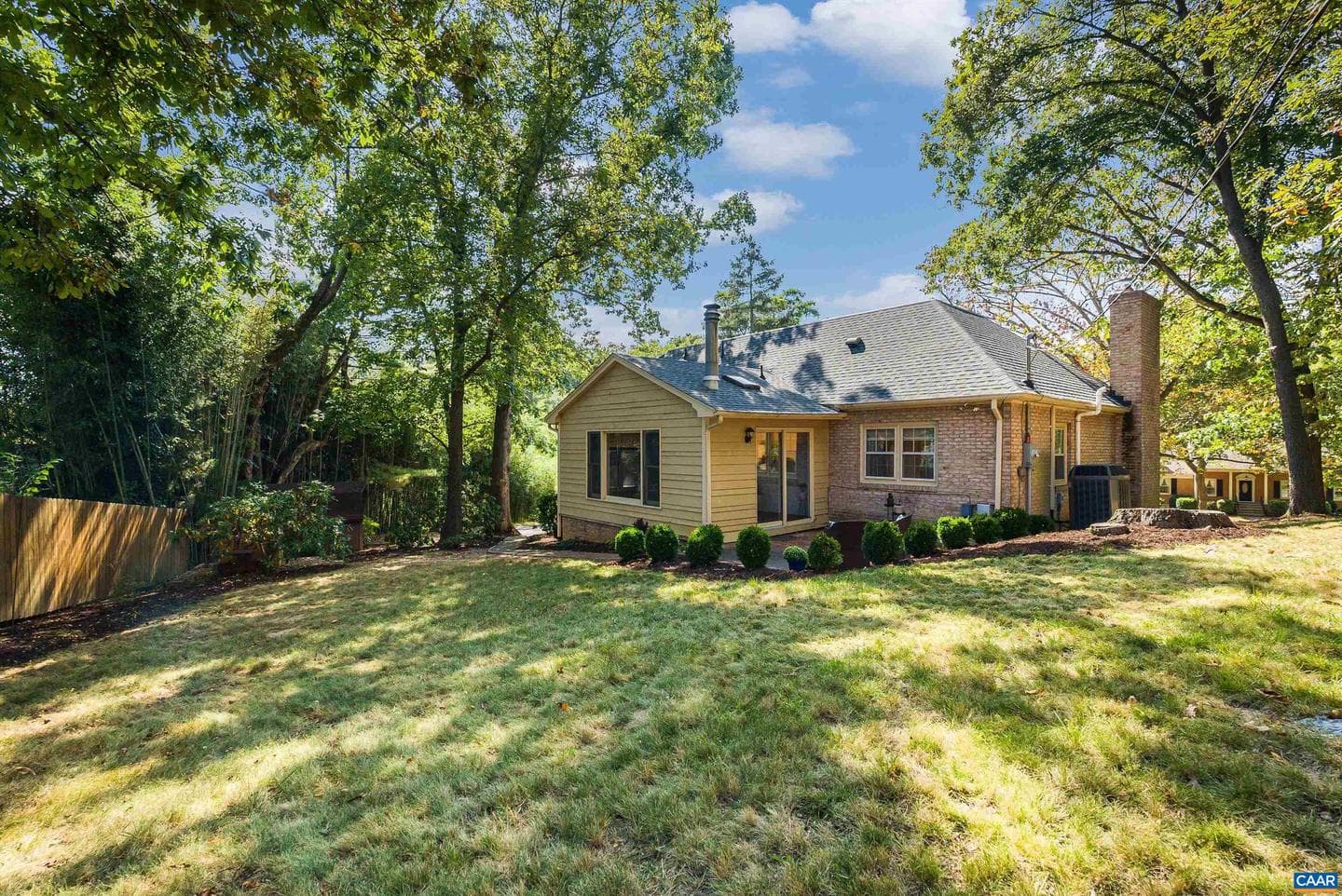 31 Oak Ln photo 44