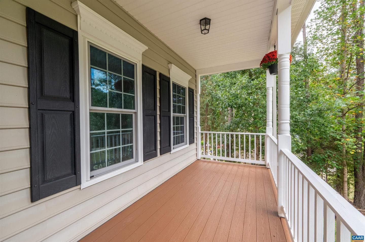 211 Red Cedar Rd photo 8