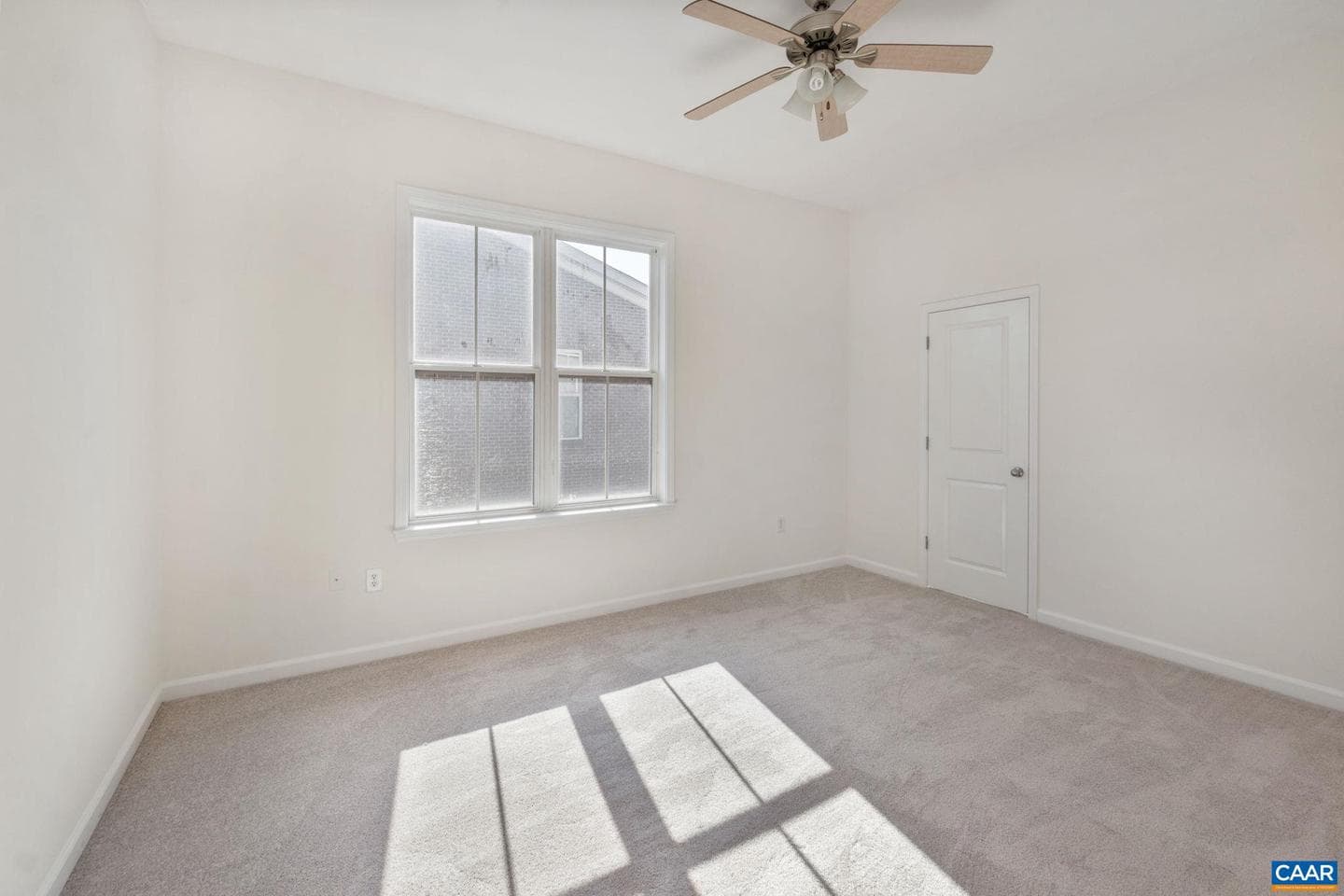 765 Walker Sq #4b photo 15