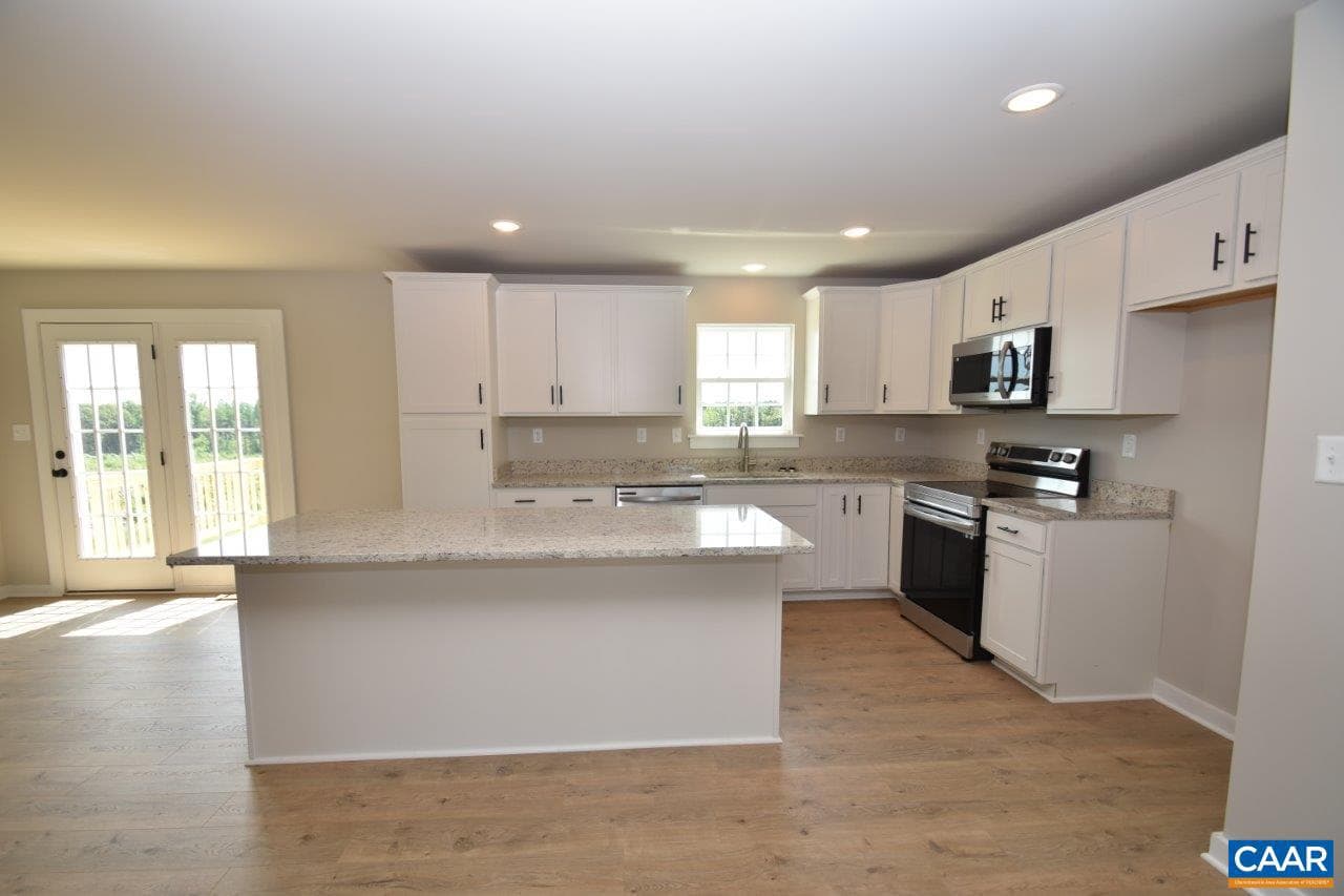 69 Moonstar Ln photo 7