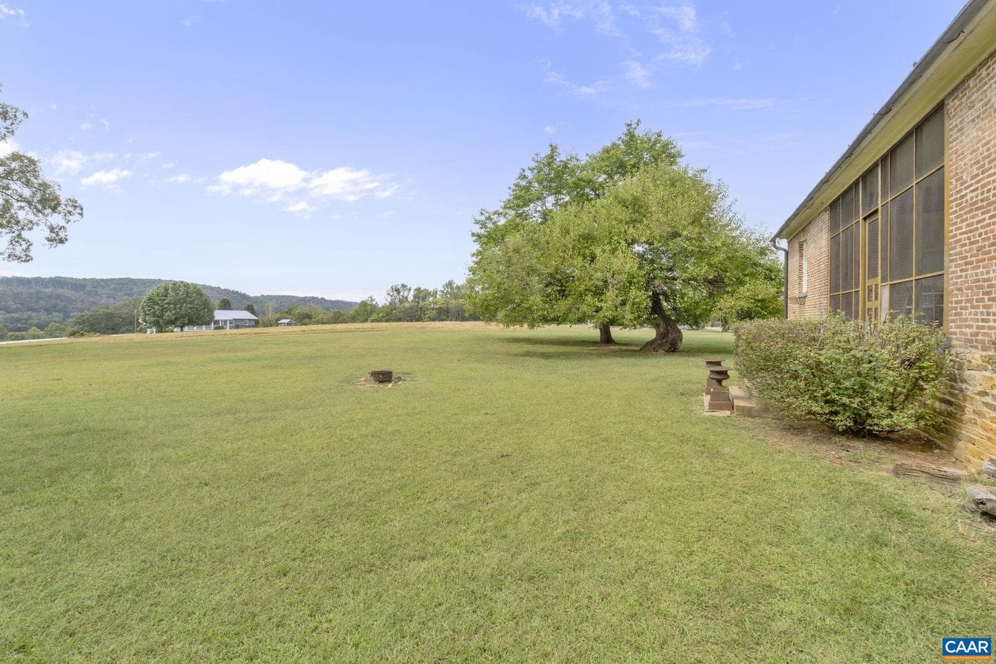 12189 Norwood Rd photo 35