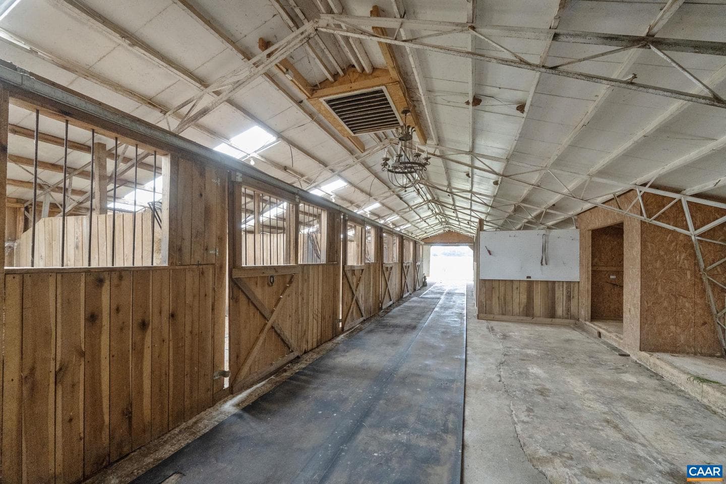 12189 Norwood Rd photo 65