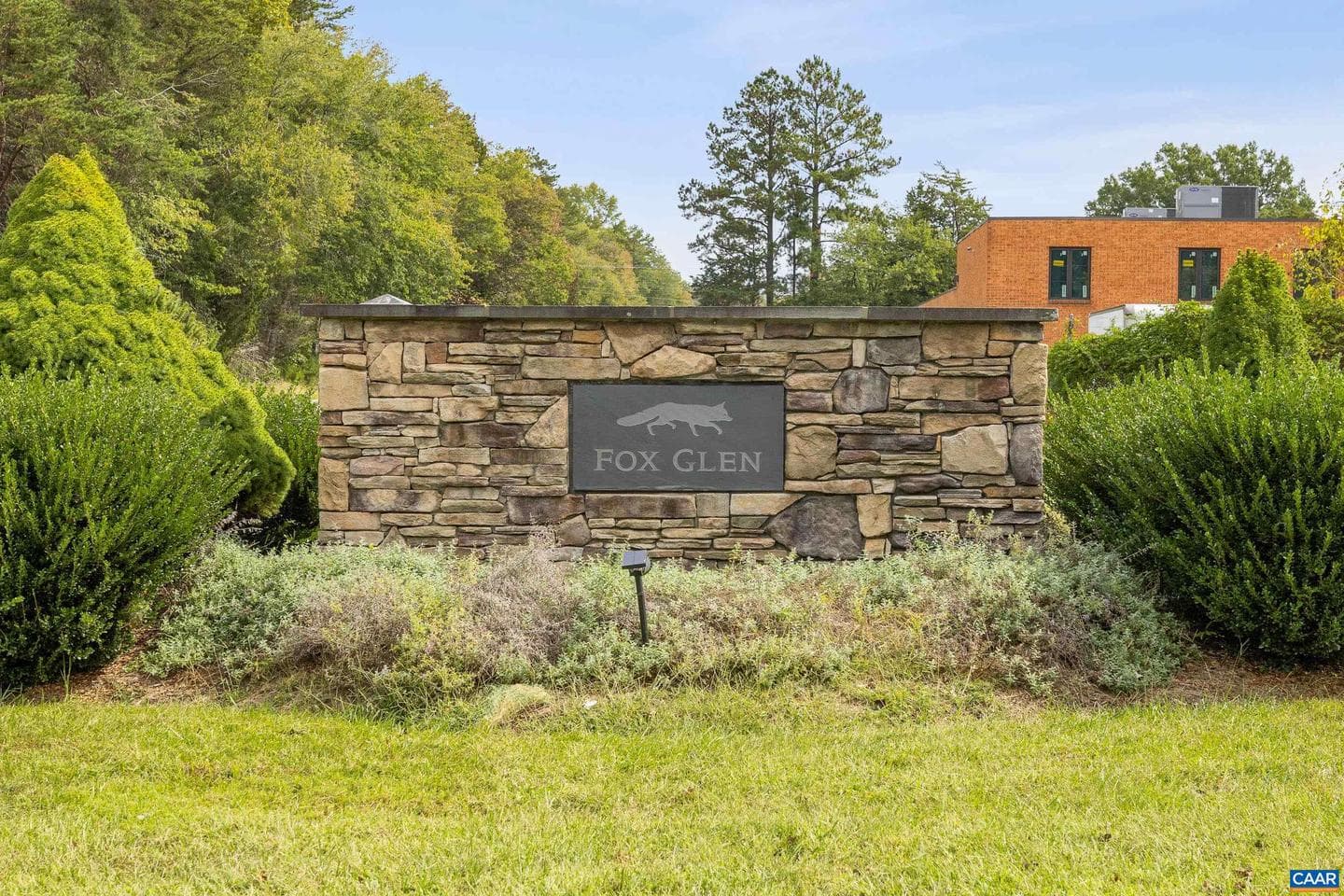 432 Glen Cir photo 44