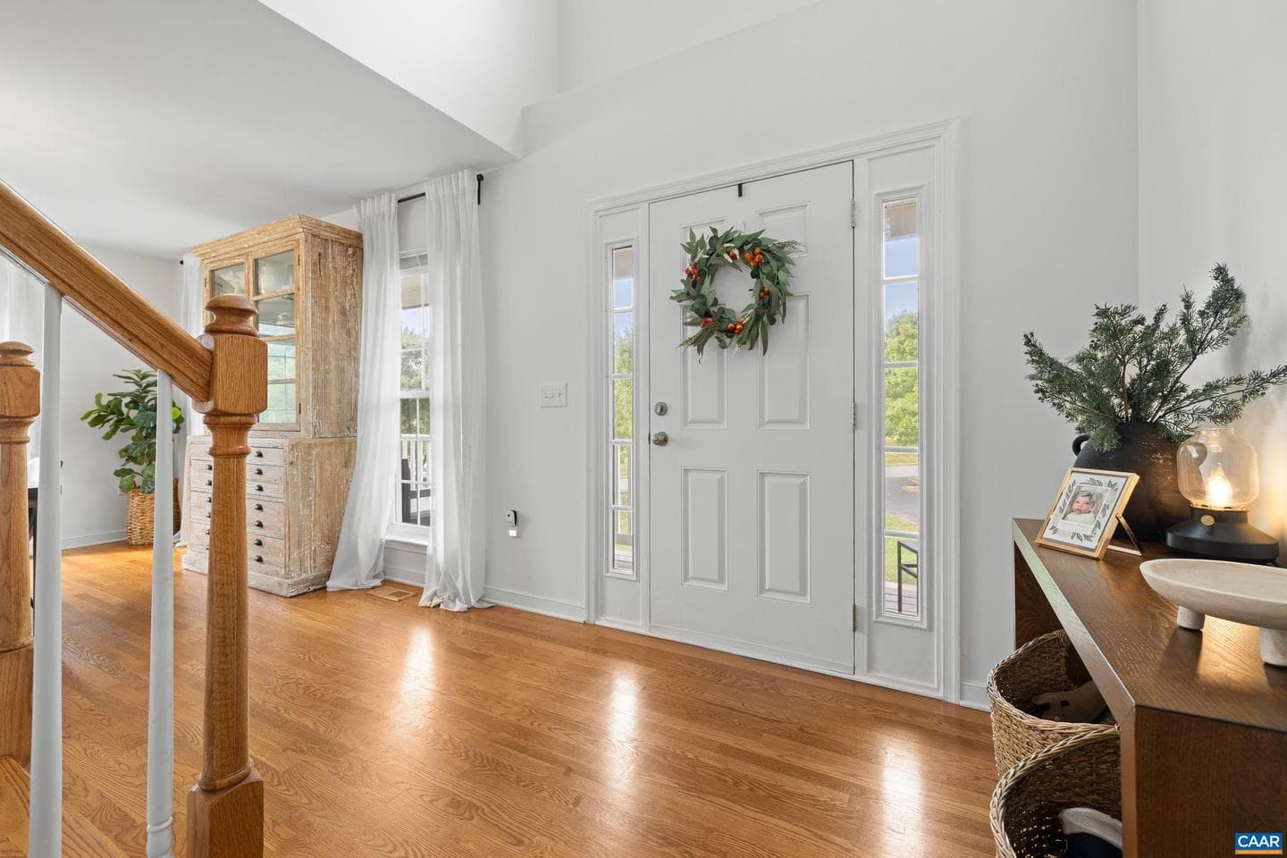 432 Glen Cir photo 8