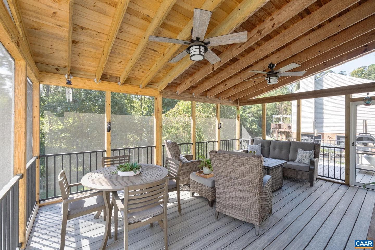 1131 Raintree Dr photo 10