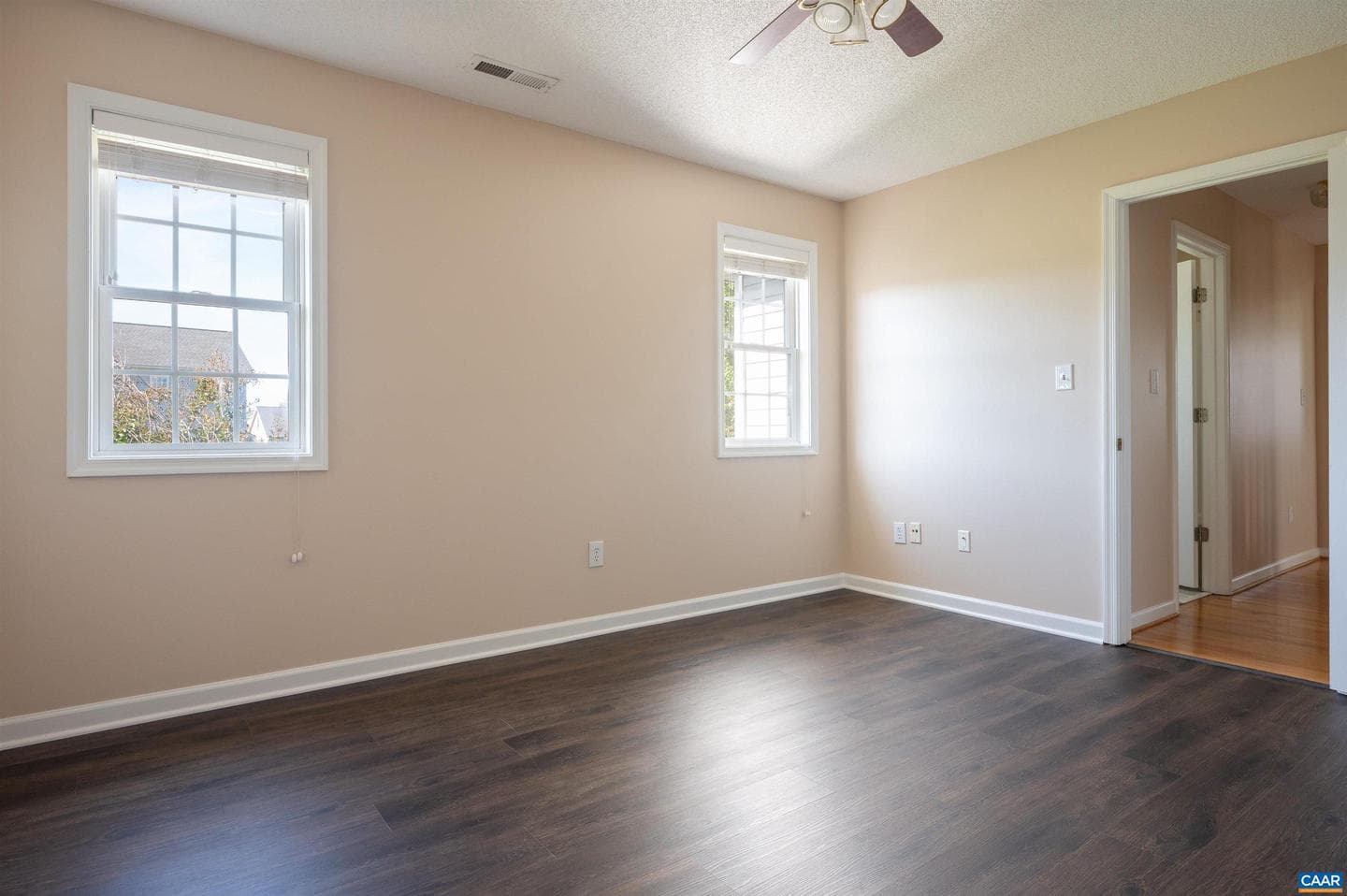 48 Lillian Dr photo 18