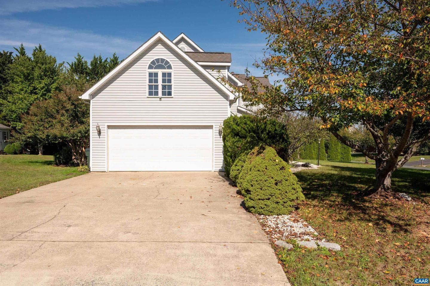 48 Lillian Dr photo 22